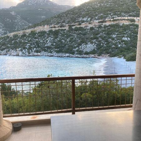 Secret Arcadia Bay - Maisonette Breathtaking Sea & Mountain View-Just On The Beach Agios Andreas  Esterno foto